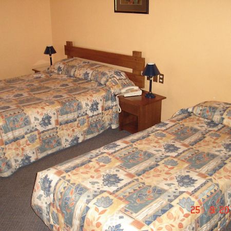 Hotel Alicante Chillán Стая снимка