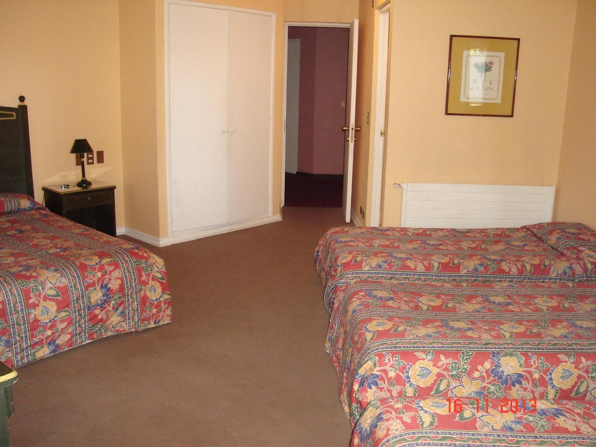 Hotel Alicante Chillán Стая снимка