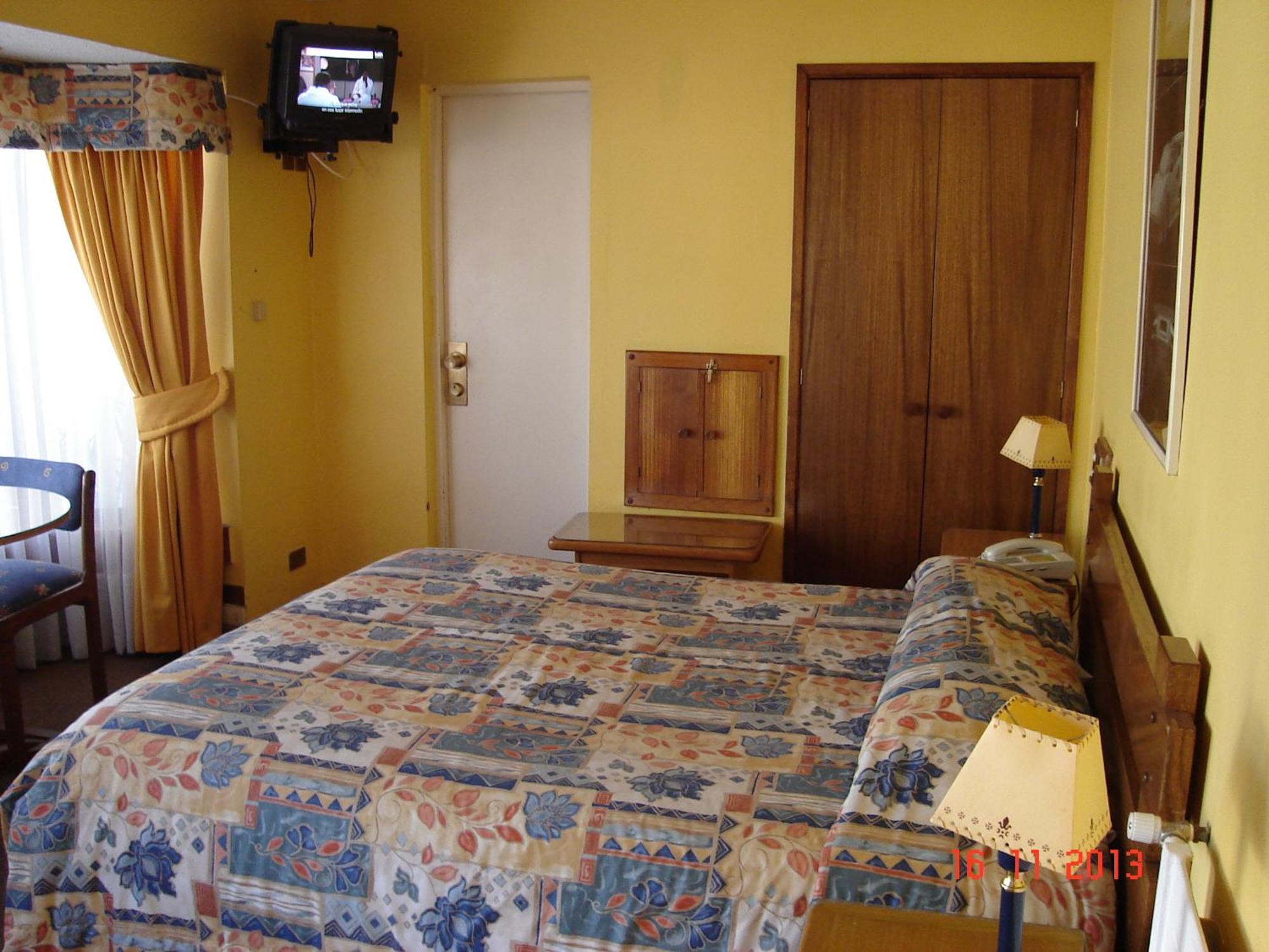 Hotel Alicante Chillán Стая снимка