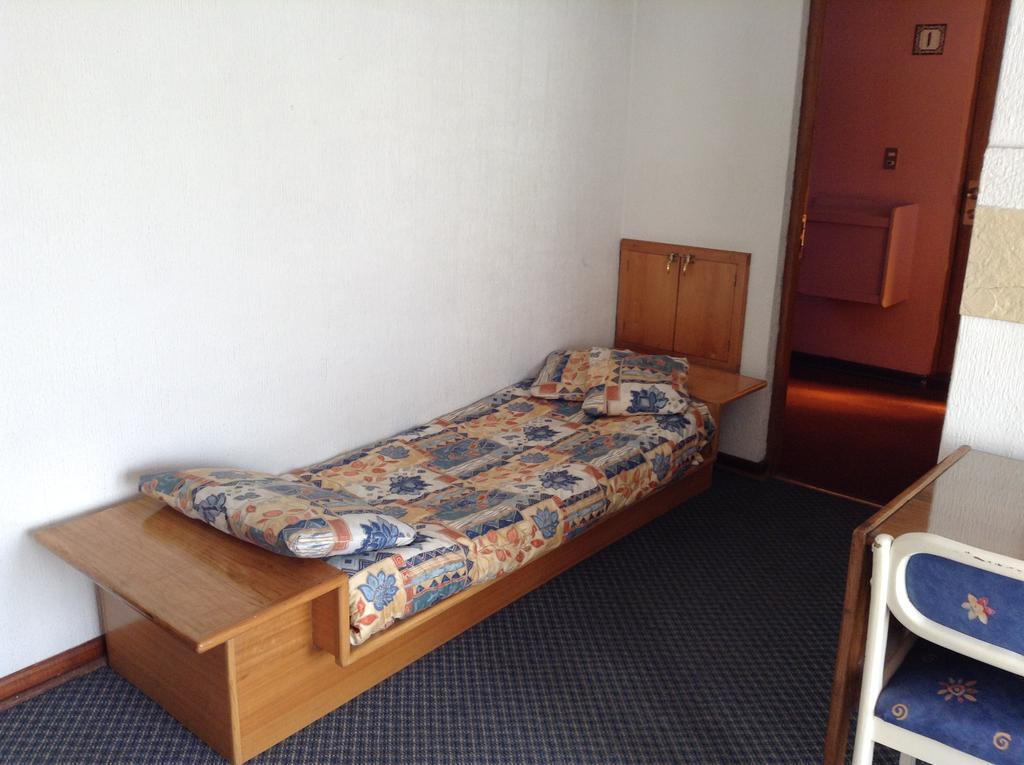 Hotel Alicante Chillán Екстериор снимка